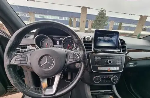 MERCEDES-BENZ GLE 