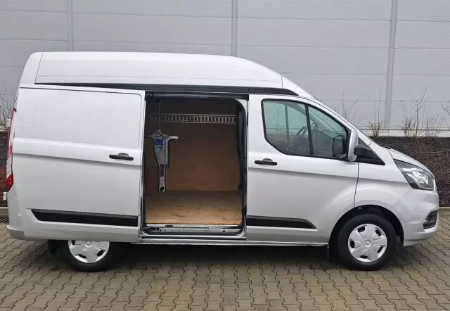 FORD TRANSIT CUSTOM 