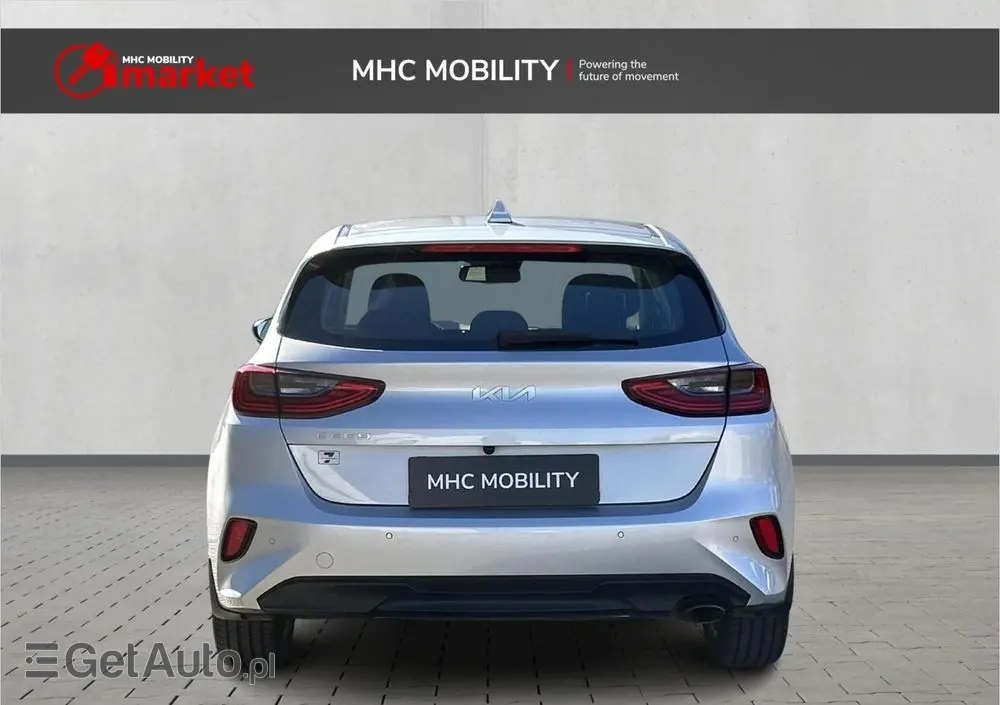 KIA Ceed 1.5 T-GDI M DCT