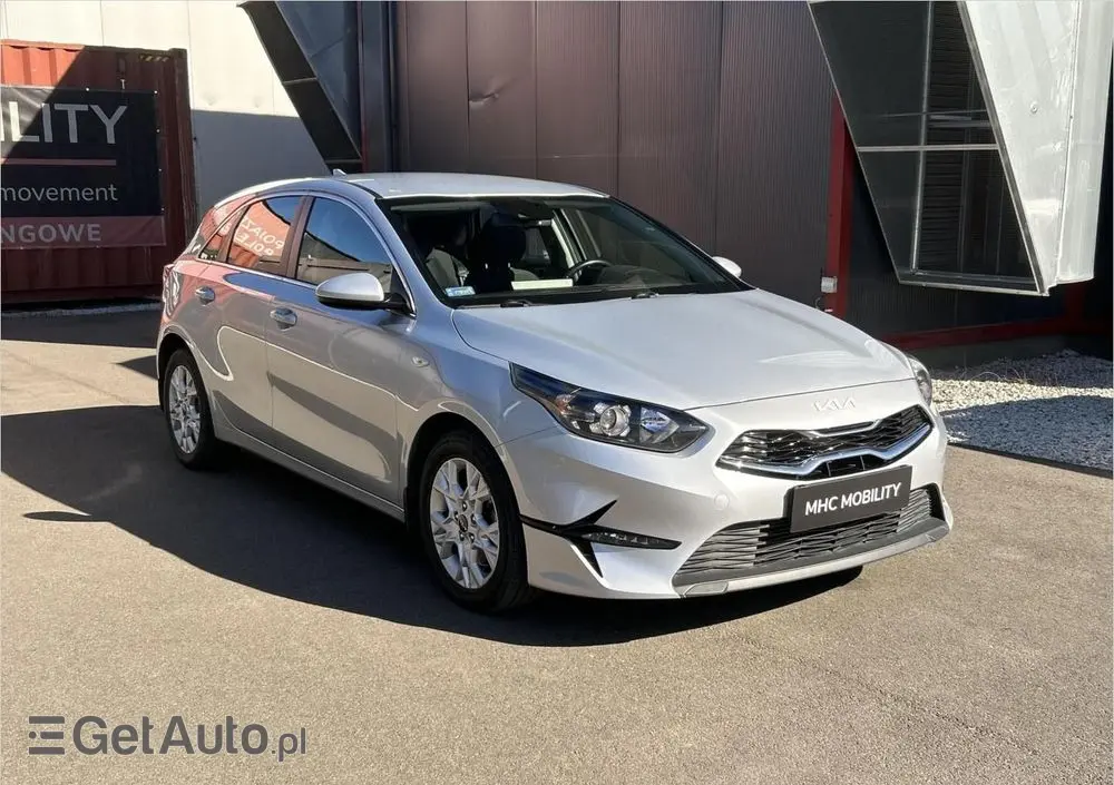 KIA Ceed 1.5 T-GDI M DCT