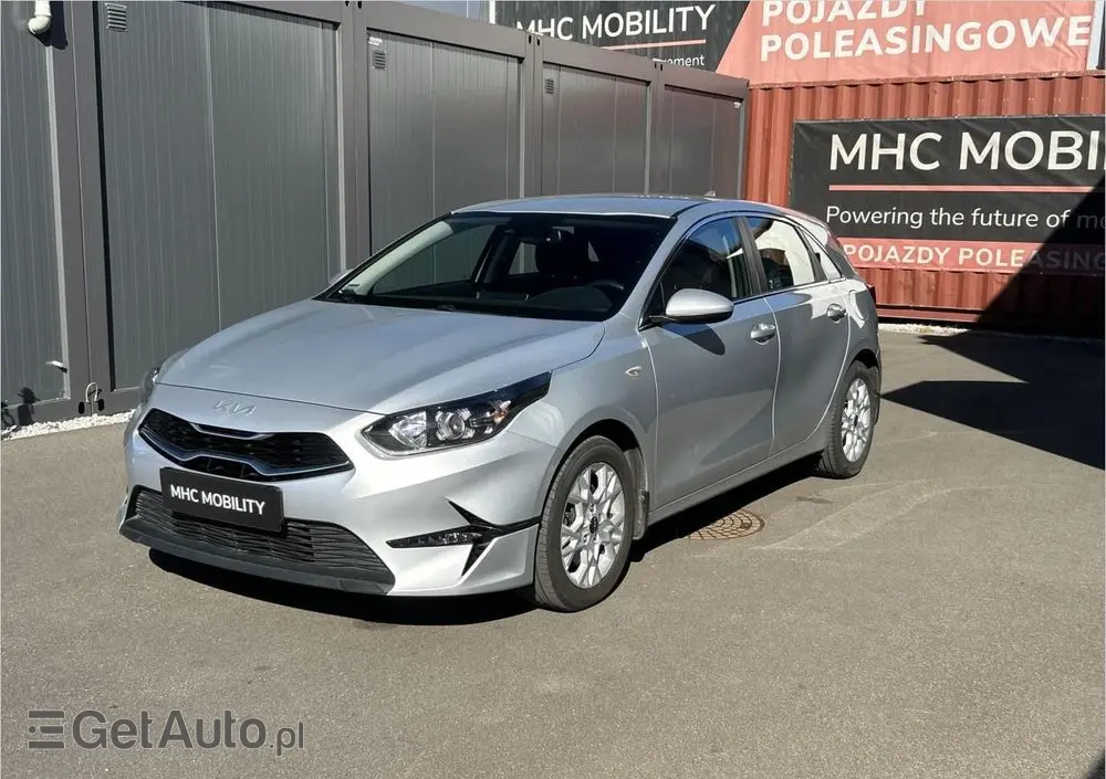 KIA Ceed 1.5 T-GDI M DCT