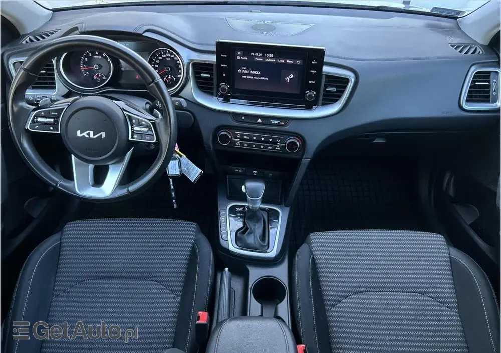 KIA Ceed 1.5 T-GDI M DCT
