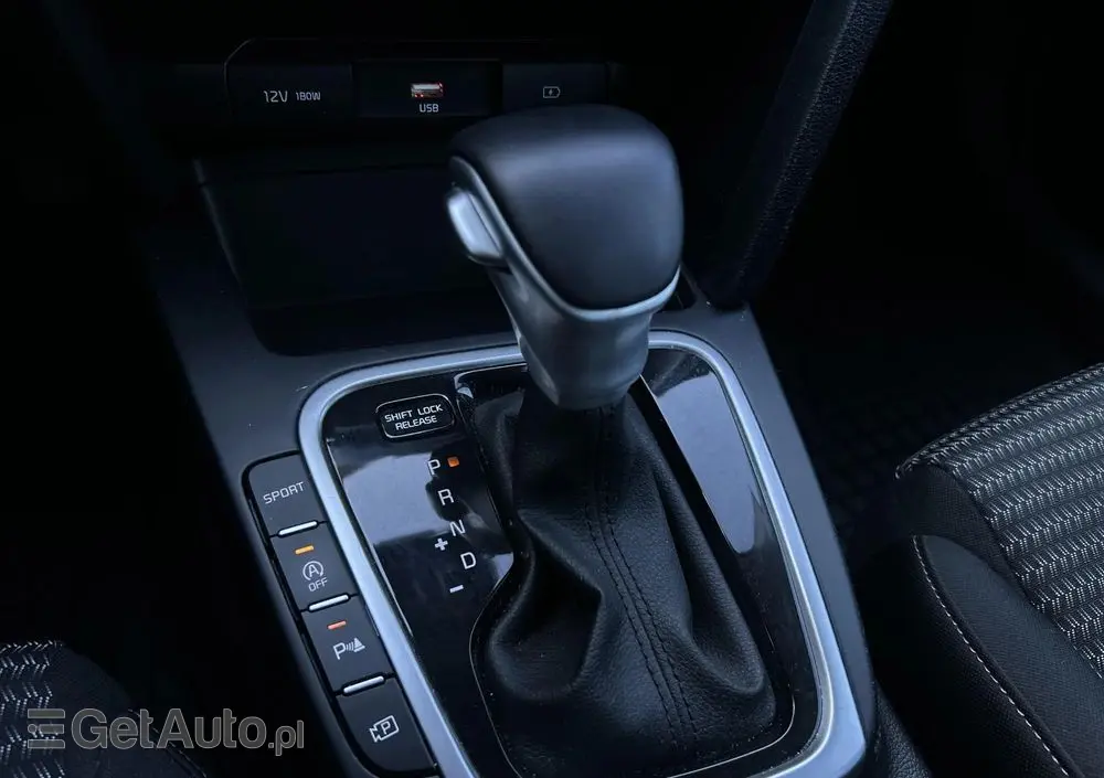 KIA Ceed 1.5 T-GDI M DCT