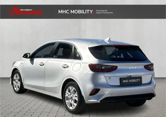 KIA Ceed 1.5 T-GDI M DCT