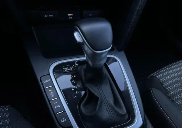 KIA Ceed 1.5 T-GDI M DCT