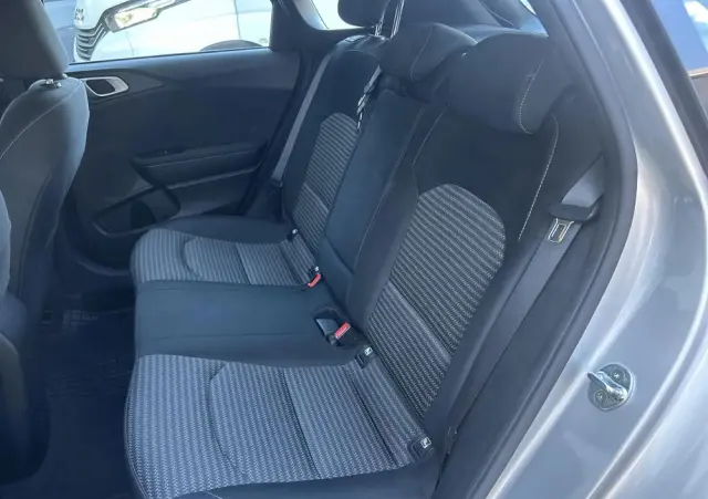 KIA Ceed 1.5 T-GDI M DCT