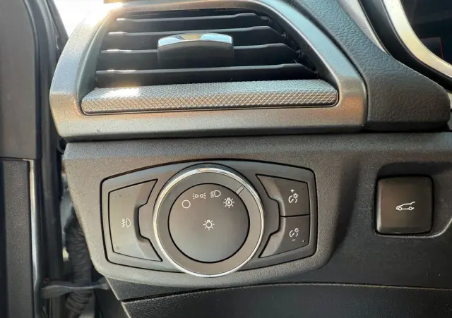 FORD Mondeo 1.5 EcoBoost Edition