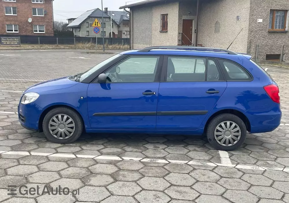SKODA Fabia 1.4 16V Combi Elegance