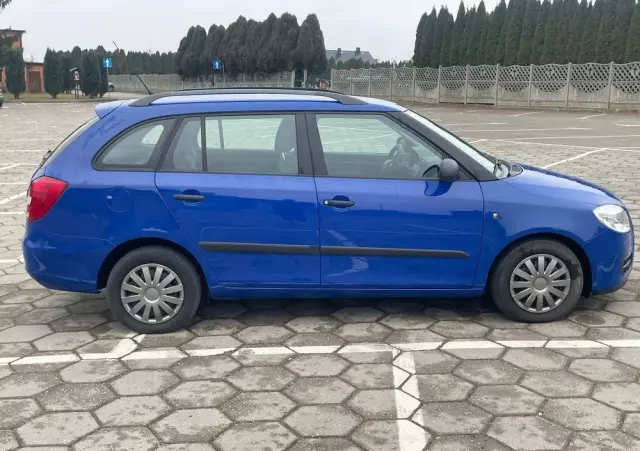 SKODA Fabia 1.4 16V Combi Elegance