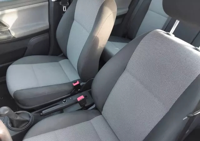 SKODA Fabia 1.4 16V Combi Elegance