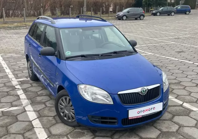 SKODA Fabia 1.4 16V Combi Elegance