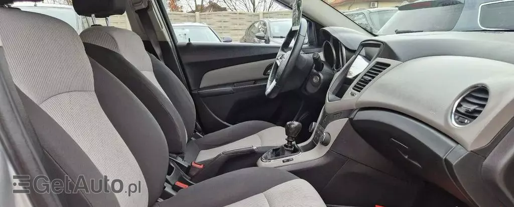 CHEVROLET Cruze 