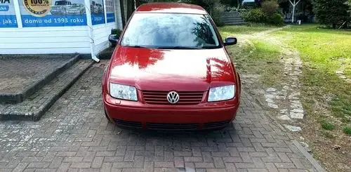 VOLKSWAGEN Bora 