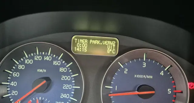 VOLVO C30 D4 RDesign