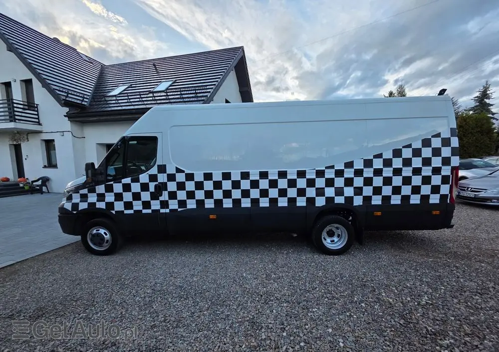 IVECO Daily 