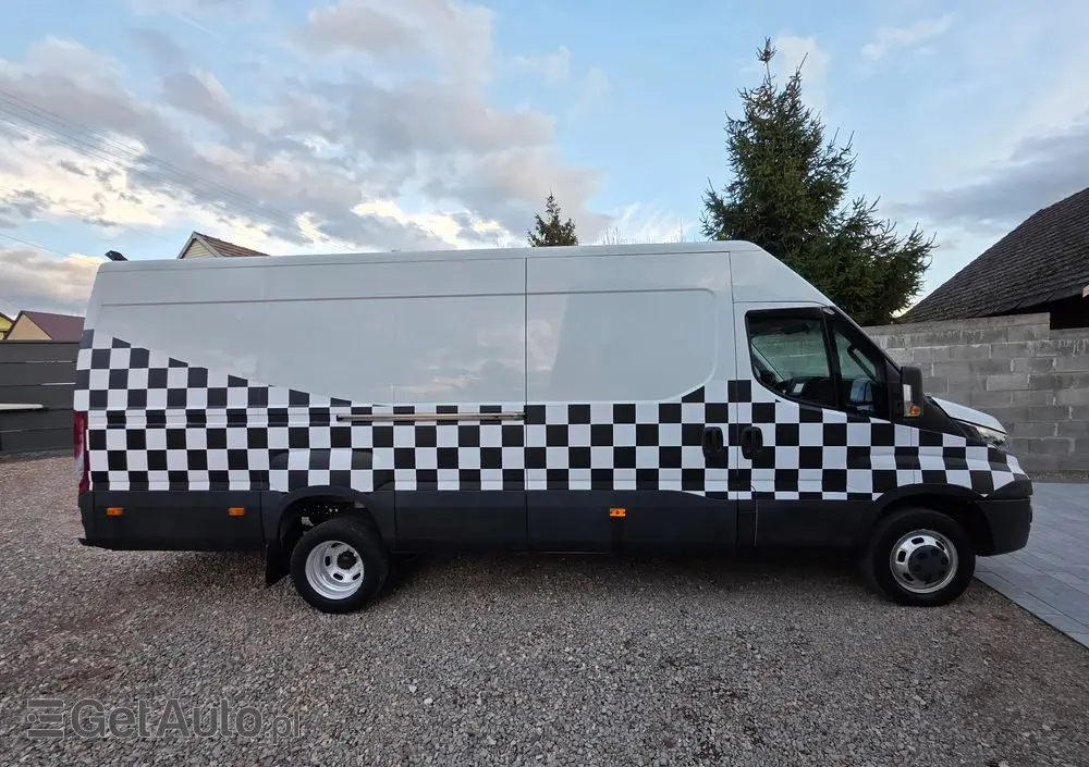 IVECO Daily 