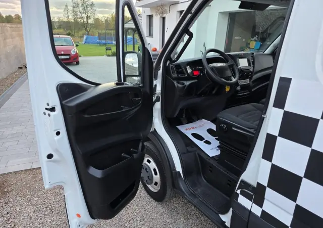 IVECO Daily 