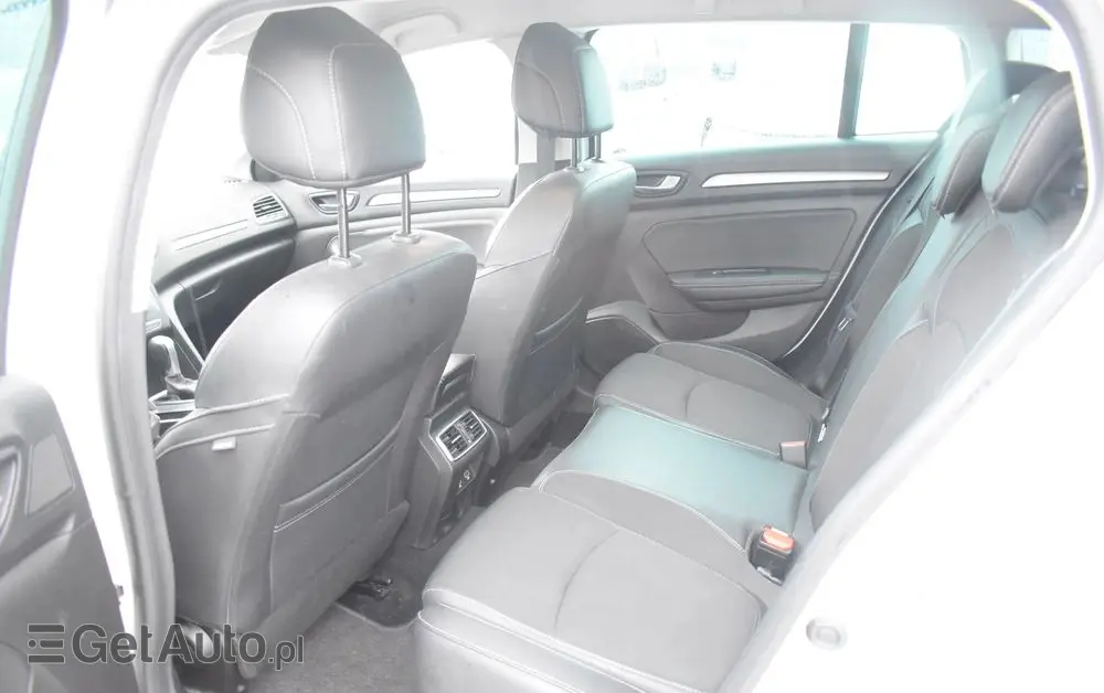 RENAULT Megane Ver-1-5-blue-dci-intens