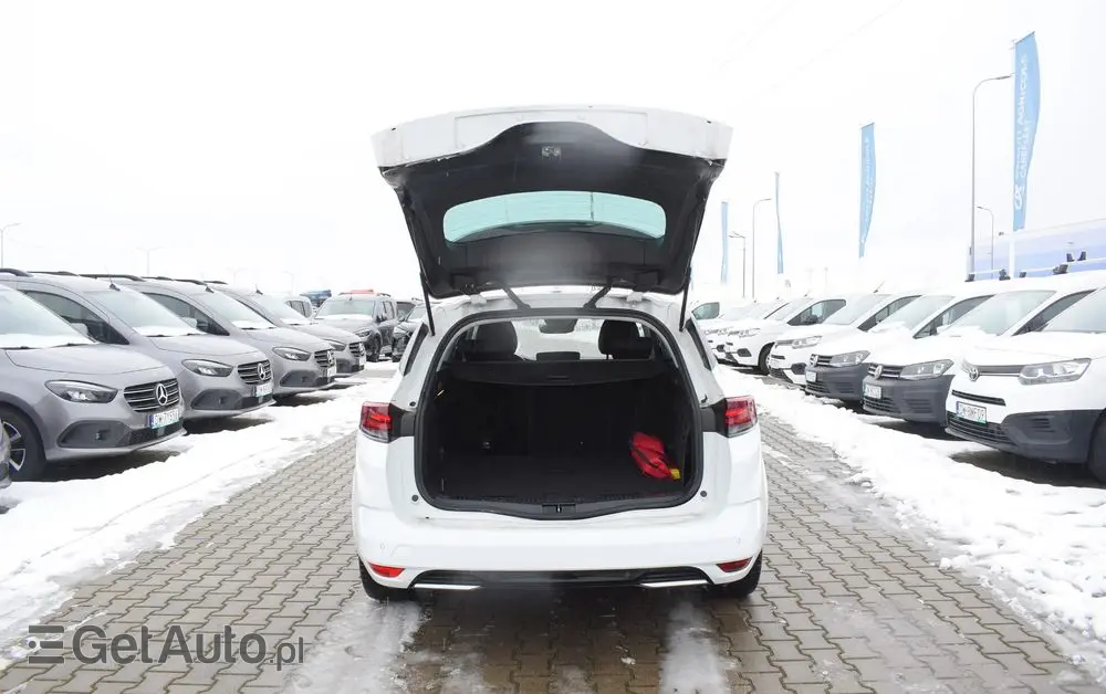 RENAULT Megane Ver-1-5-blue-dci-intens