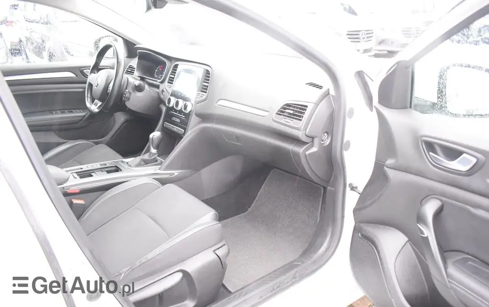 RENAULT Megane Ver-1-5-blue-dci-intens