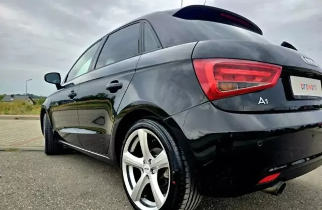 AUDI A1 