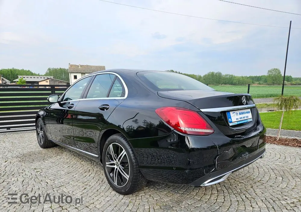 MERCEDES-BENZ Klasa C 160 Business Edition 9G-TRONIC