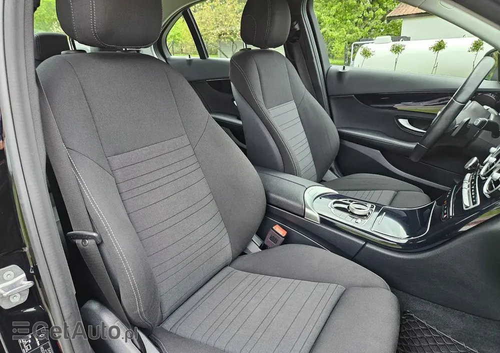 MERCEDES-BENZ Klasa C 160 Business Edition 9G-TRONIC
