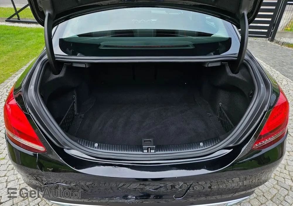 MERCEDES-BENZ Klasa C 160 Business Edition 9G-TRONIC