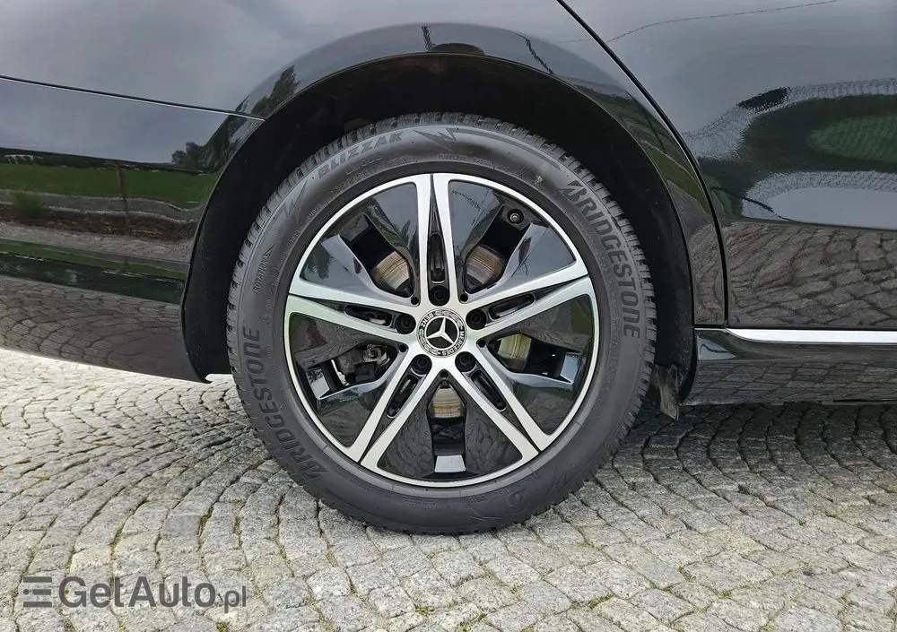 MERCEDES-BENZ Klasa C 160 Business Edition 9G-TRONIC