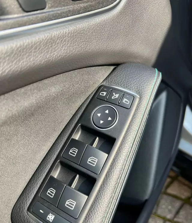 MERCEDES-BENZ Klasa A 