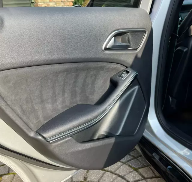 MERCEDES-BENZ Klasa A 