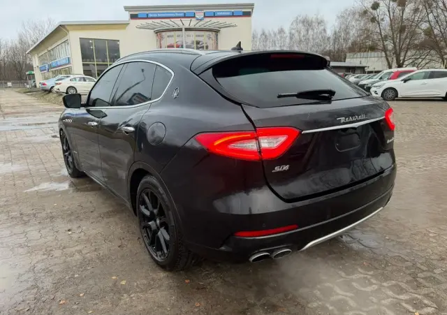 MASERATI Levante S Q4 GranLusso