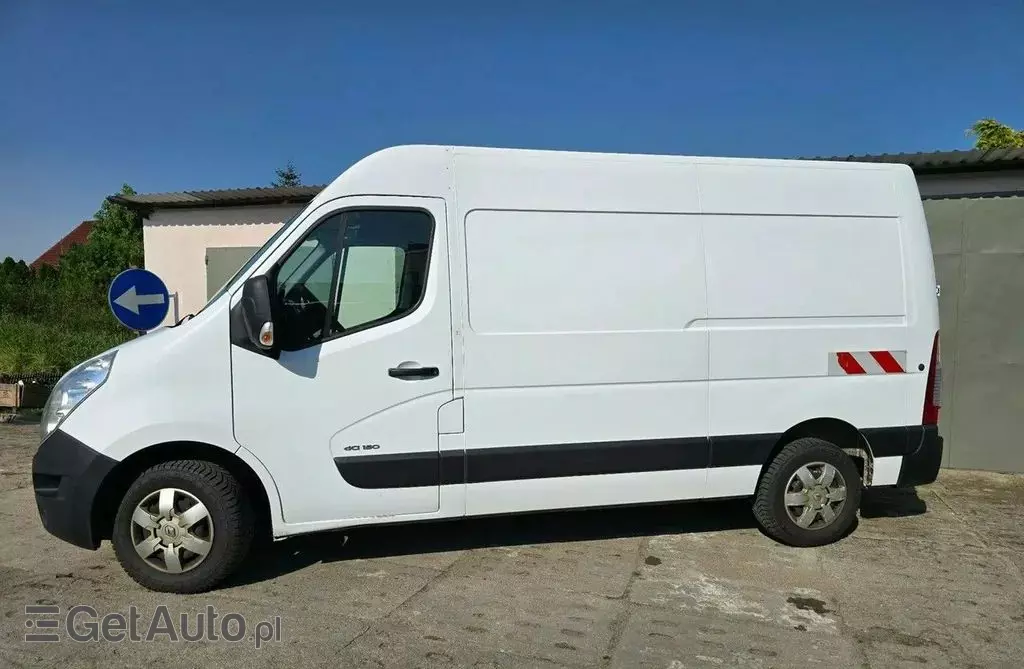 RENAULT Master 