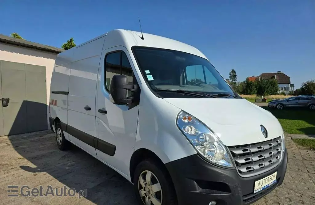 RENAULT Master 