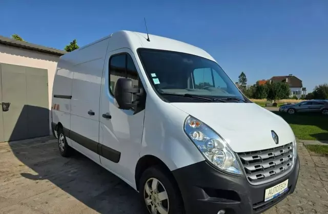 RENAULT Master 