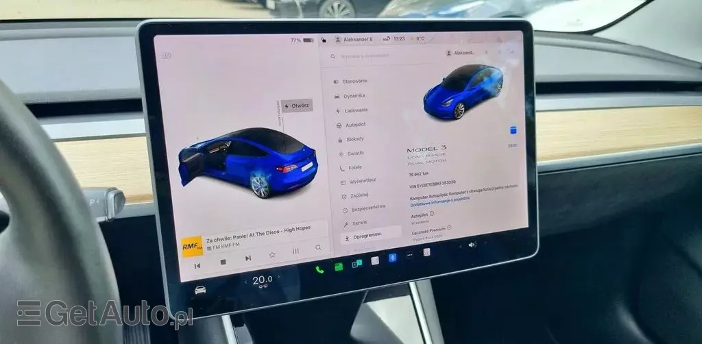 TESLA Model 3 