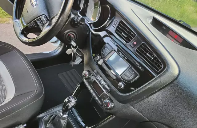 KIA Ceed 1.4 CVVT 16V (100 KM)