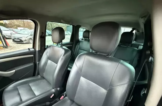 DACIA Duster 1.6 (105 KM) 4x4