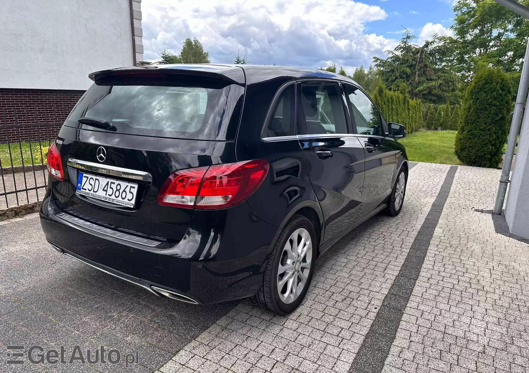 MERCEDES-BENZ Klasa B 180 AMG Line