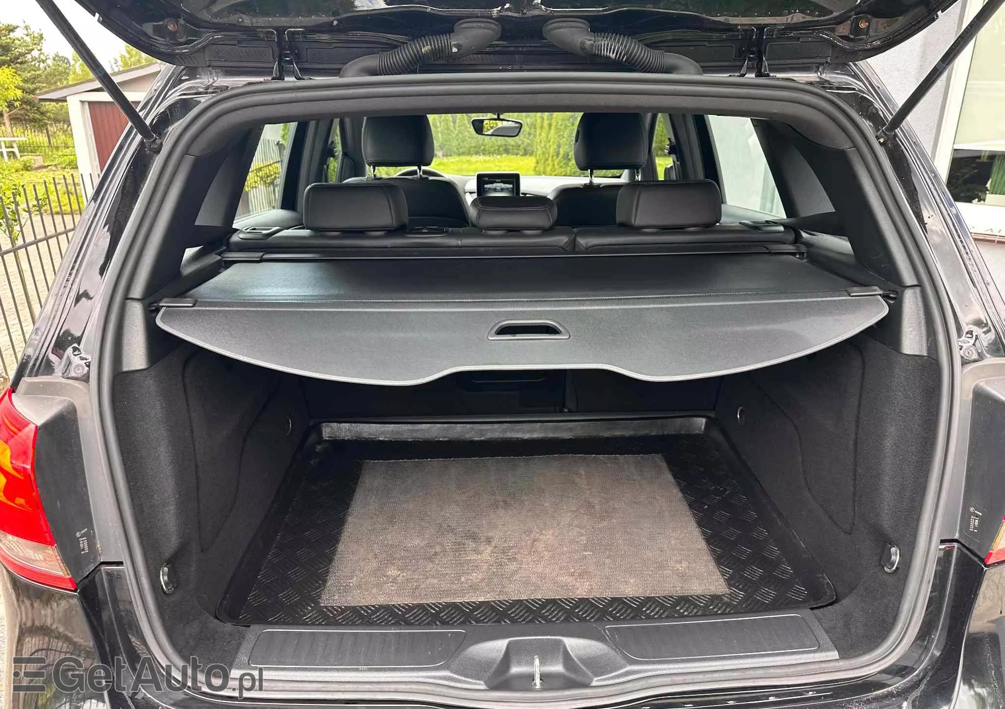 MERCEDES-BENZ Klasa B 180 AMG Line