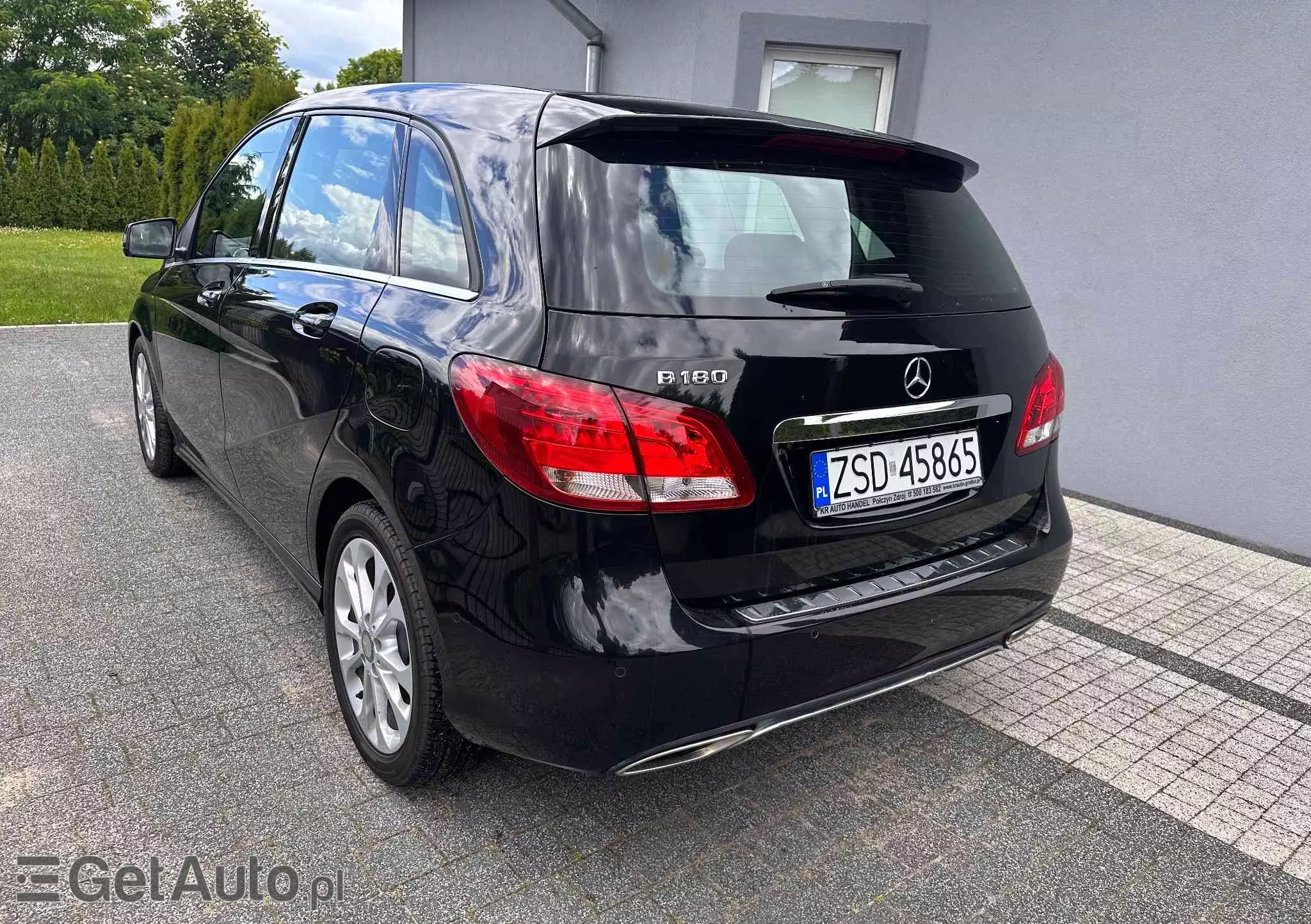 MERCEDES-BENZ Klasa B 180 AMG Line