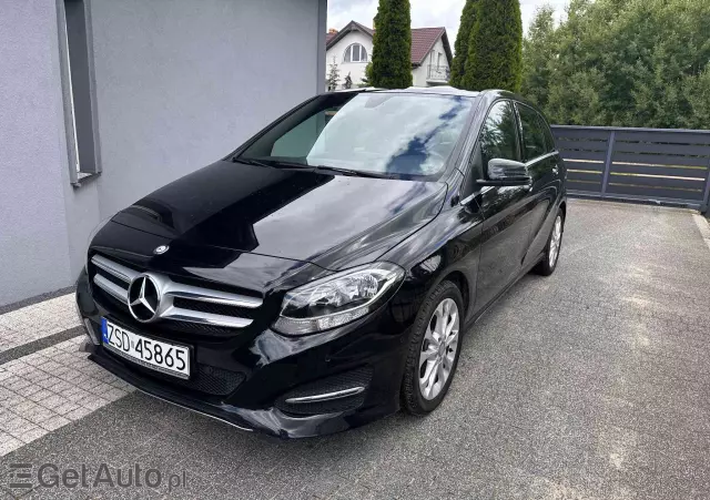 MERCEDES-BENZ Klasa B 180 AMG Line