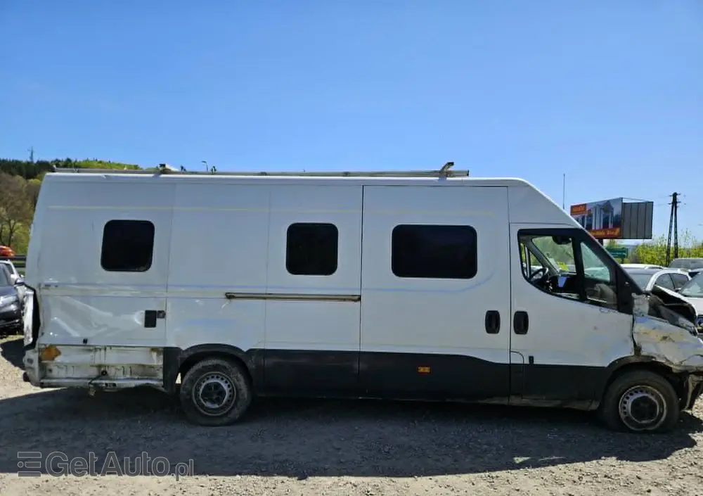 IVECO DAILY  2.3 DIESEL  2017 ROK  KAMPER 