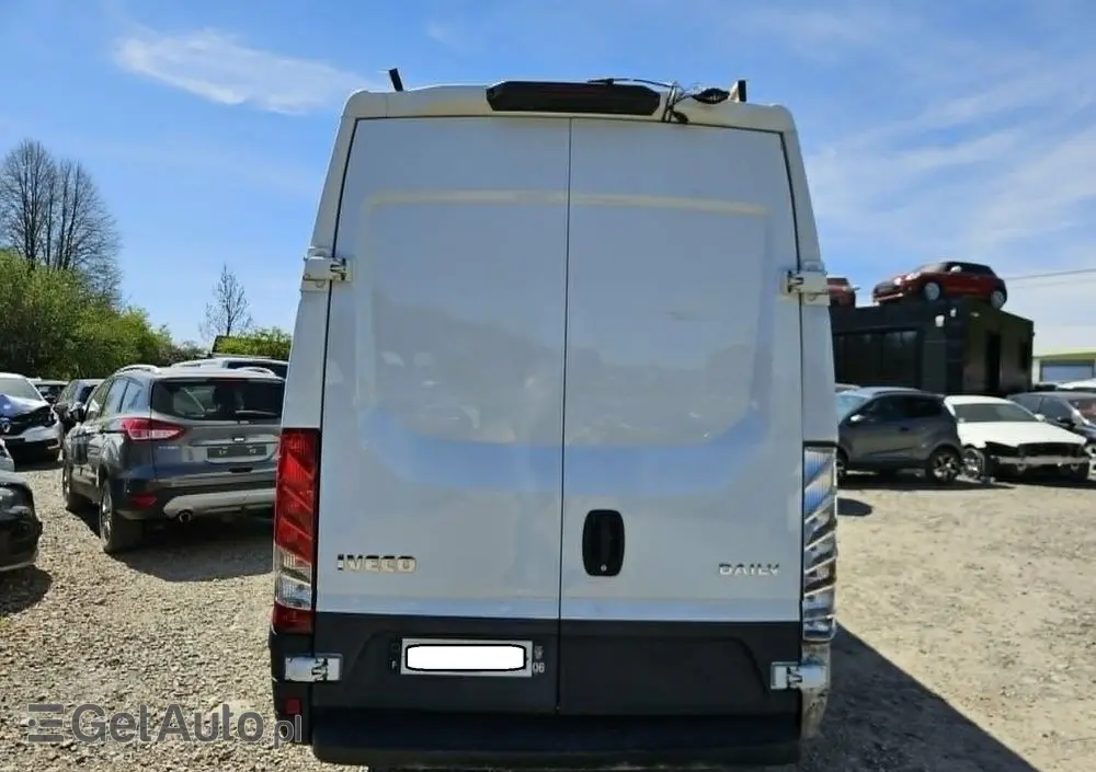 IVECO DAILY  2.3 DIESEL  2017 ROK  KAMPER 