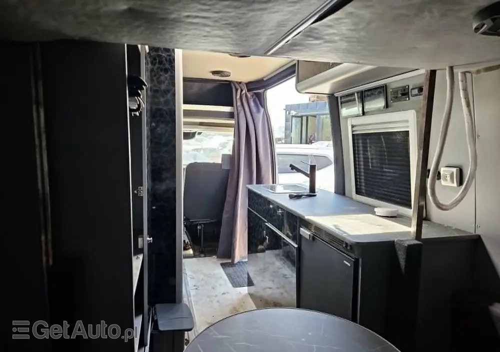 IVECO DAILY  2.3 DIESEL  2017 ROK  KAMPER 