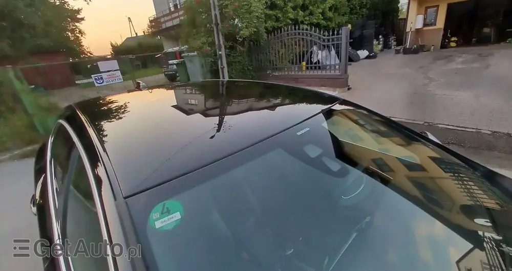 VOLVO V40 Ver-d2-r--design