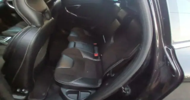 VOLVO V40 Ver-d2-r--design