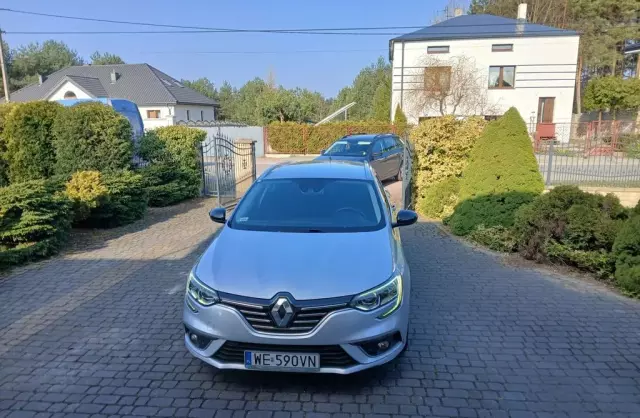 RENAULT Megane 