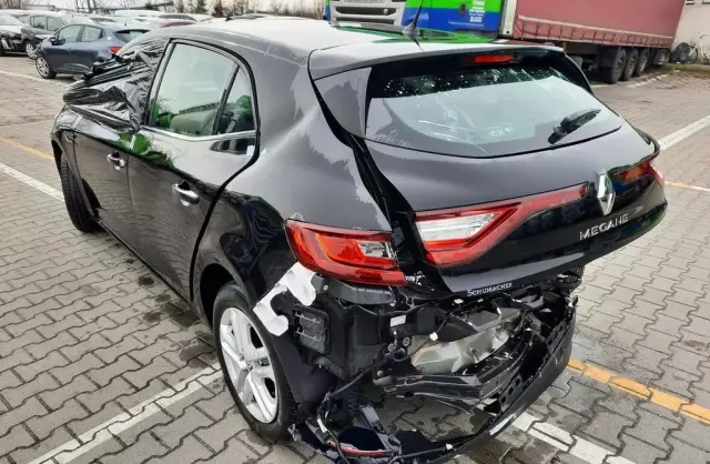 RENAULT Megane 