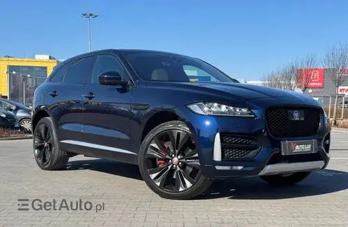 JAGUAR F-Pace 